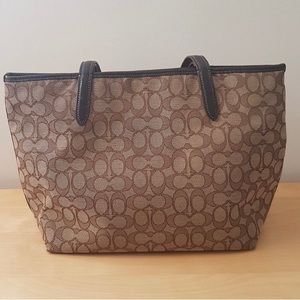 Coach tote
